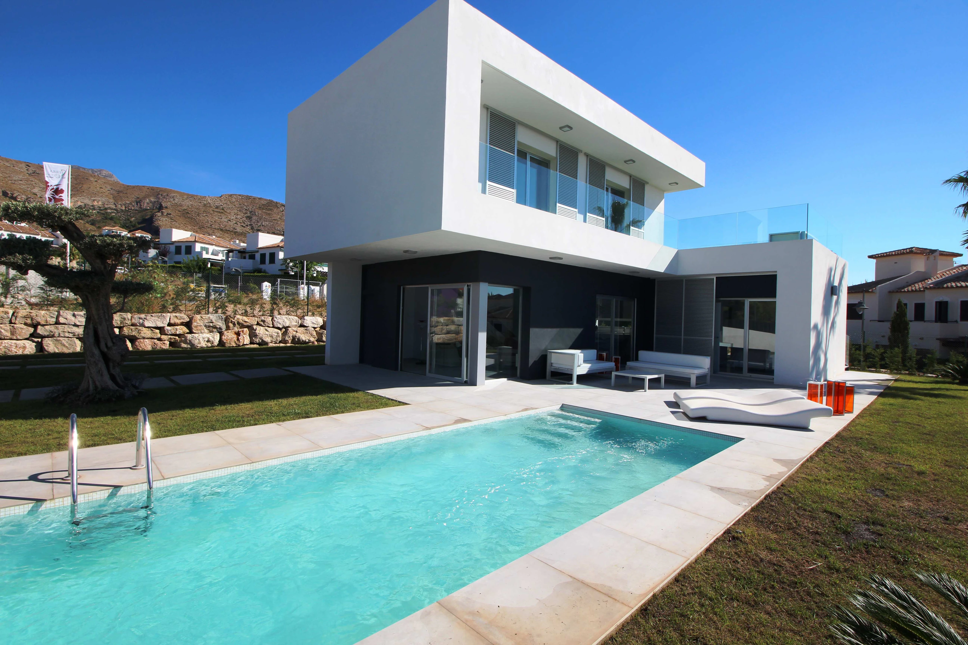 3 Schlafzimmer 3 Bad Meer Blick Villa In Finestrat