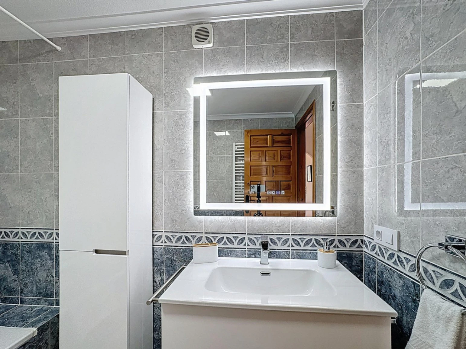 Cumbre del Sol duplex apartment with sea views