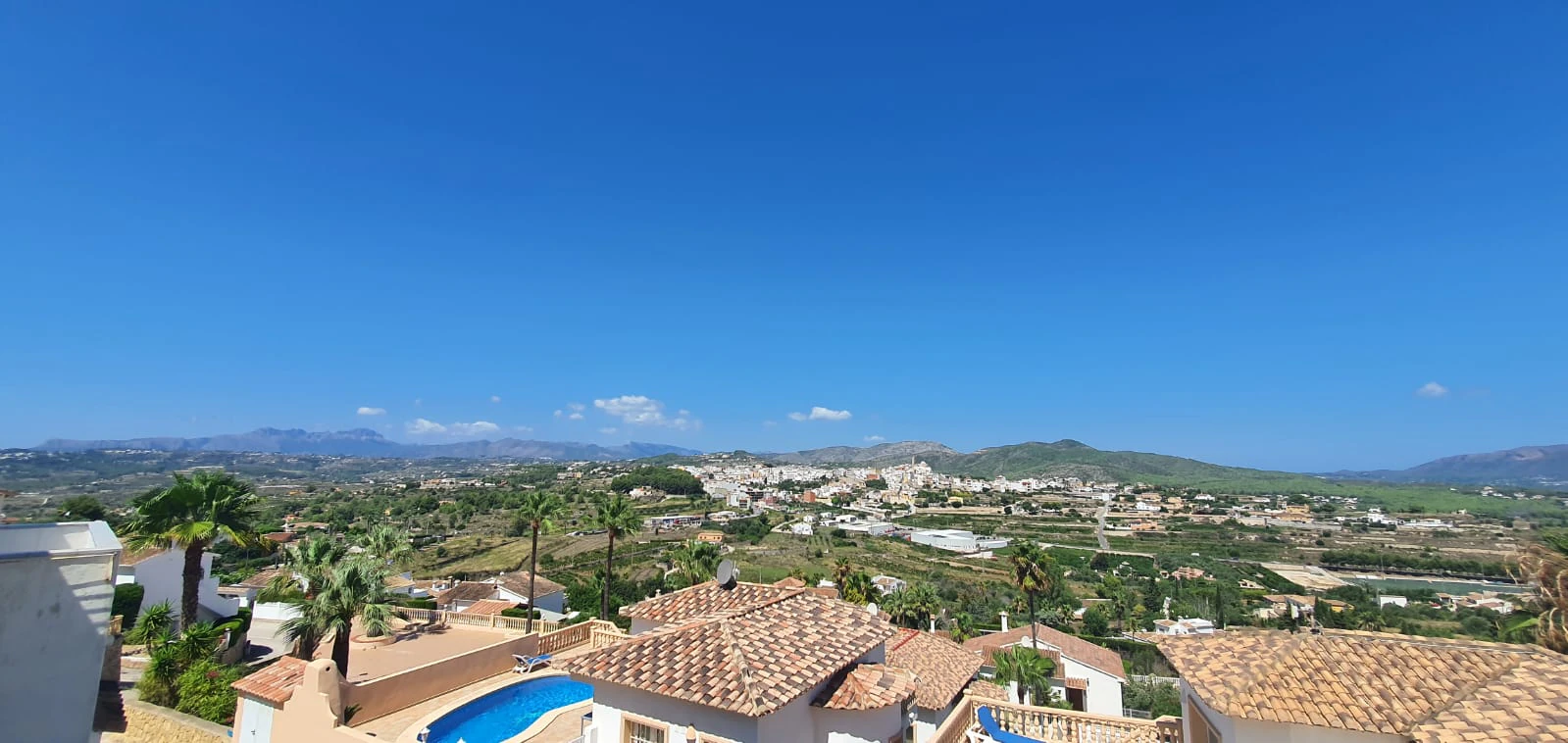 Bungalow for sale in Benitachell / El Poble Nou De Benitatxell