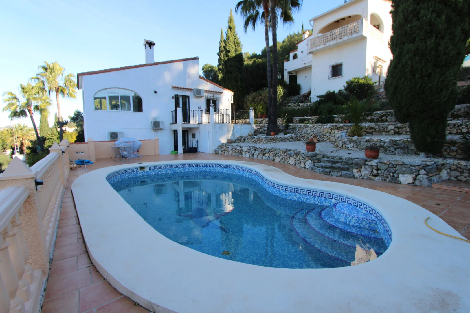 Chalet mit Pool zu verkaufen in Orba