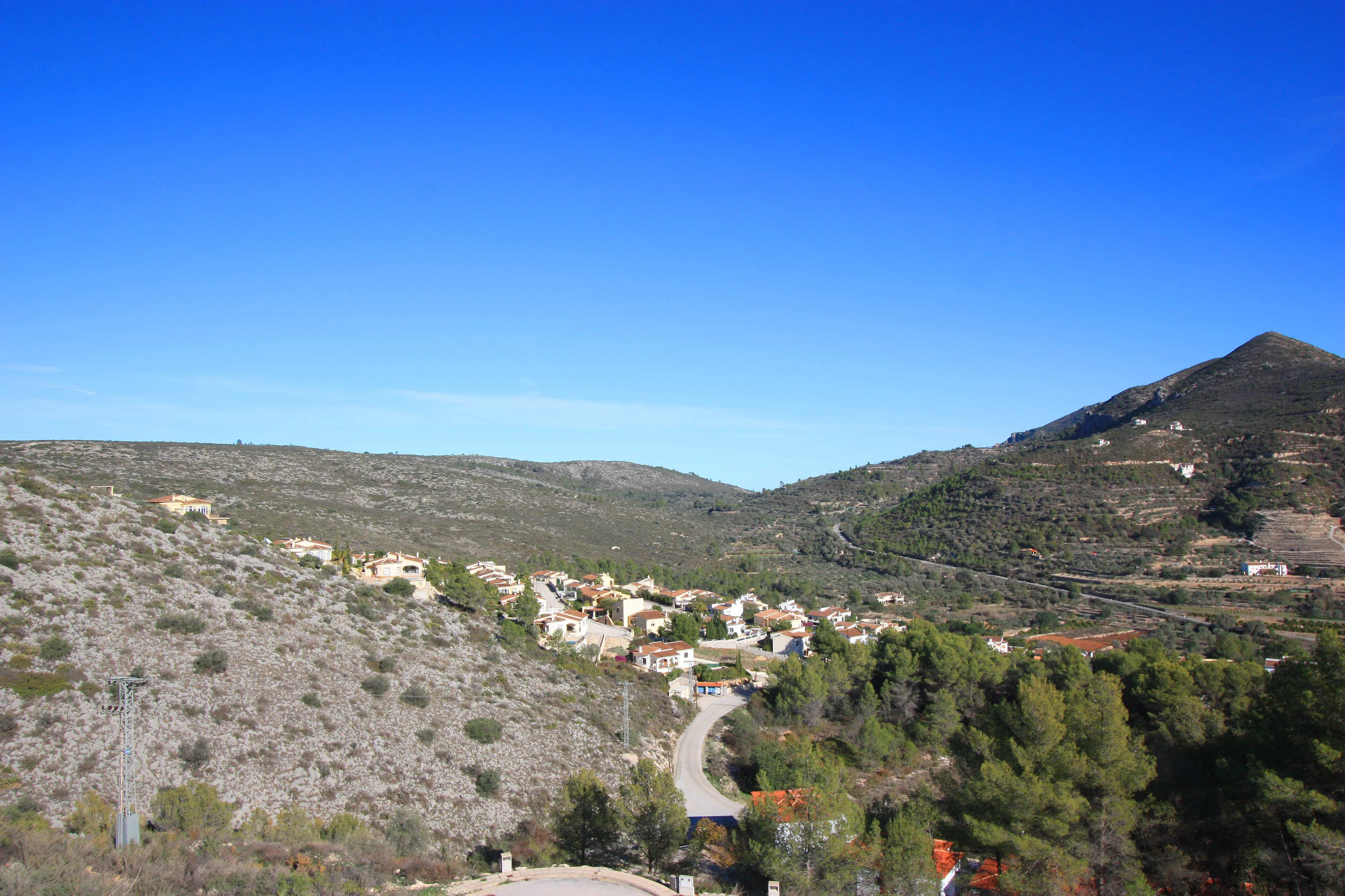 Project of modern and minimalist design for sale in Jalon Valley- Costa Blanca