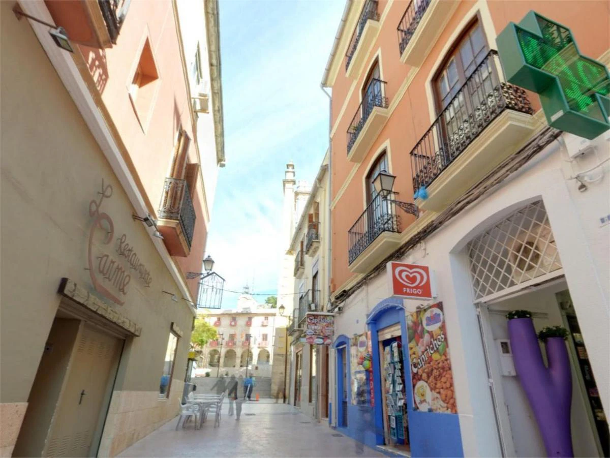 Terraced house for sale in Dénia