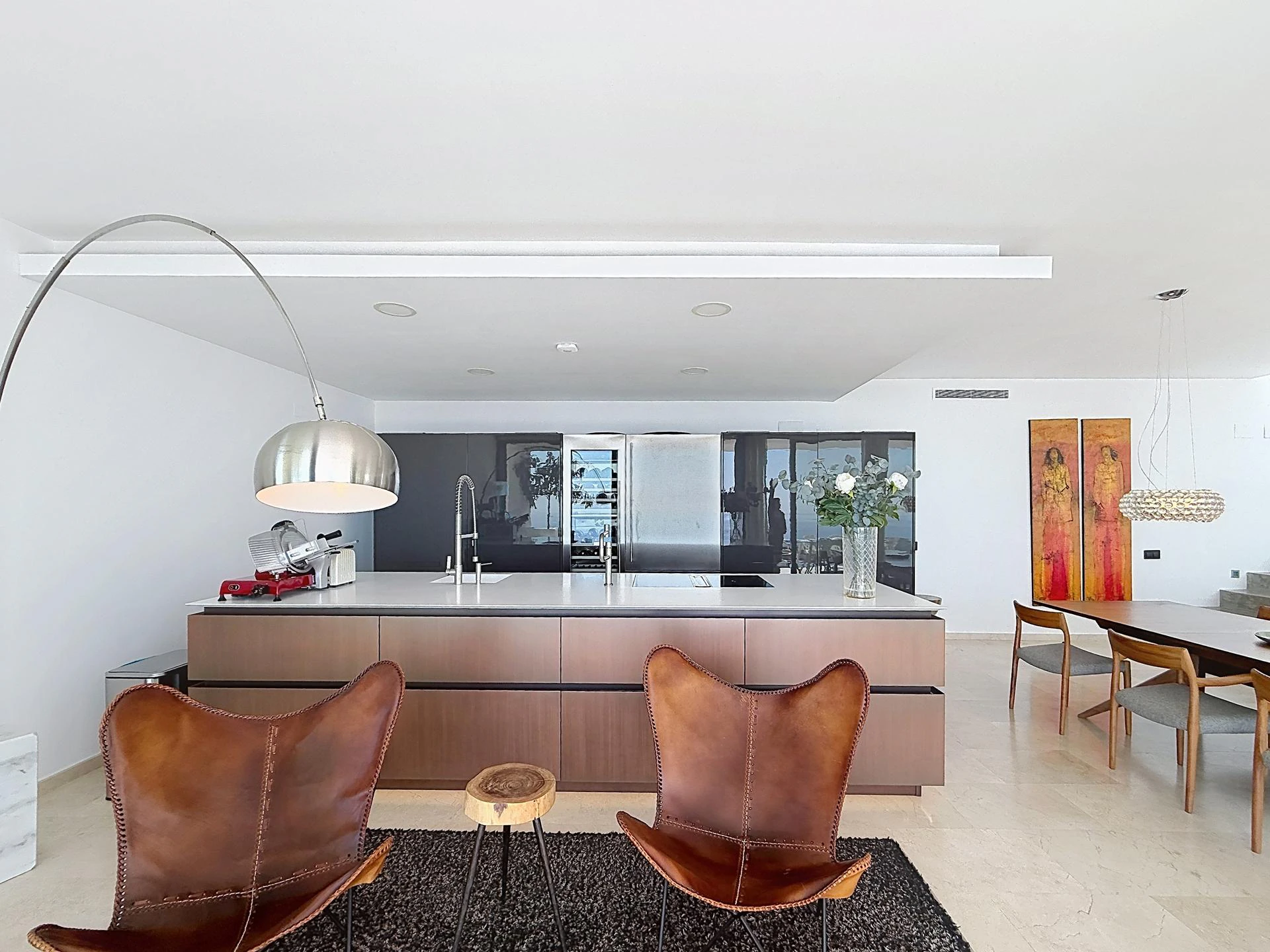 Cumbre del Sol modern villa with panoramic sea views