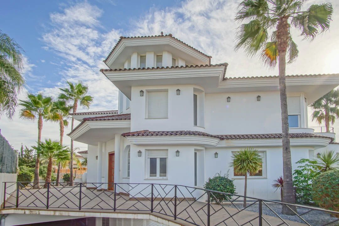Villa zum verkauf in L'alfas Del Pi
