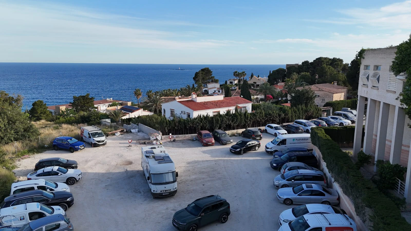 Urban Land for Sale in Calpe – 2,299 m² Plot with Residential & Commercial Use