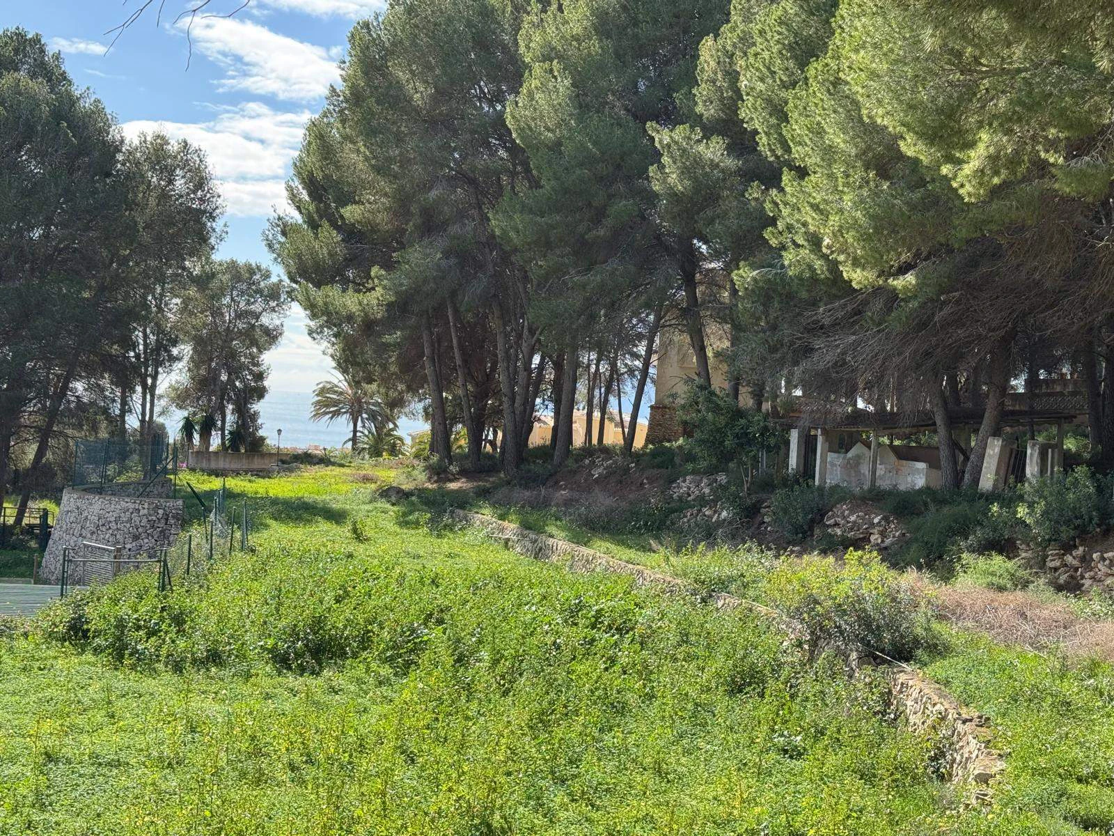 Grundstück zum Verkauf in Moraira