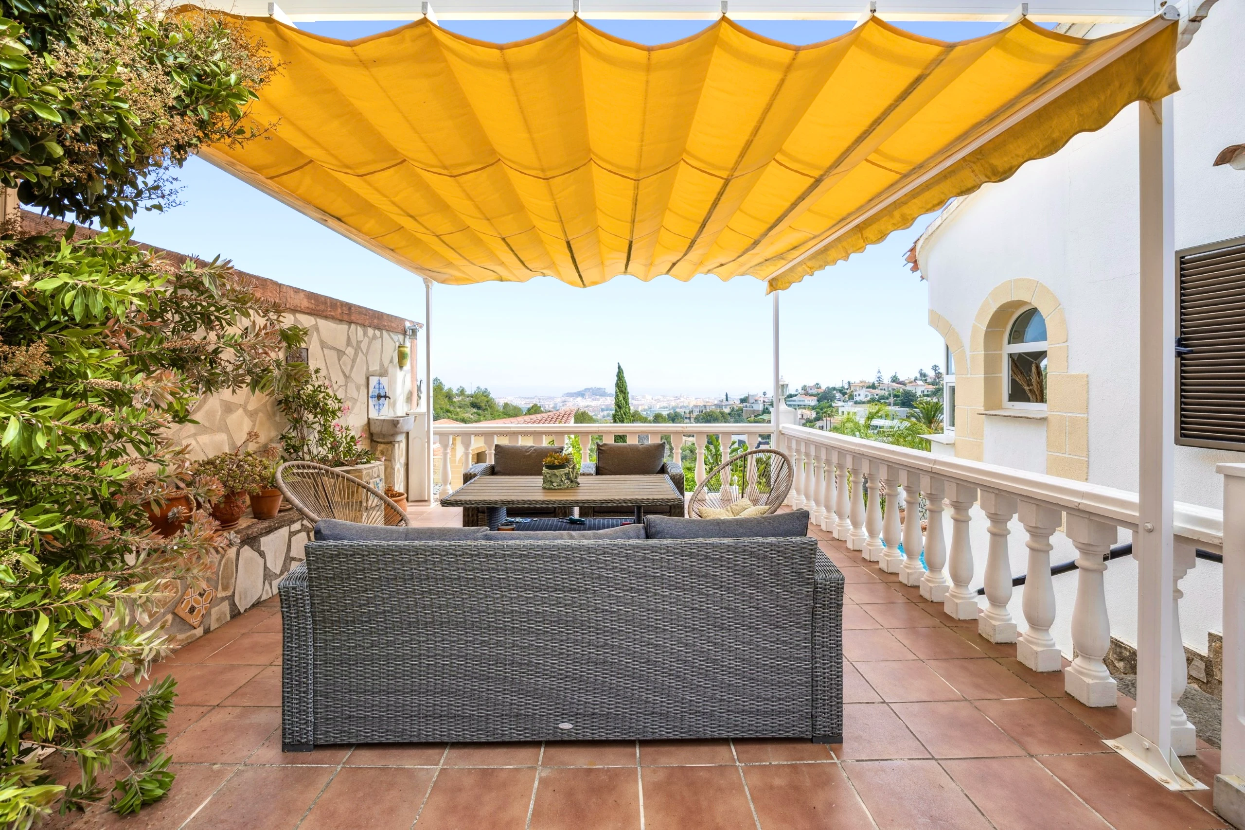 Villa for sale in Dénia