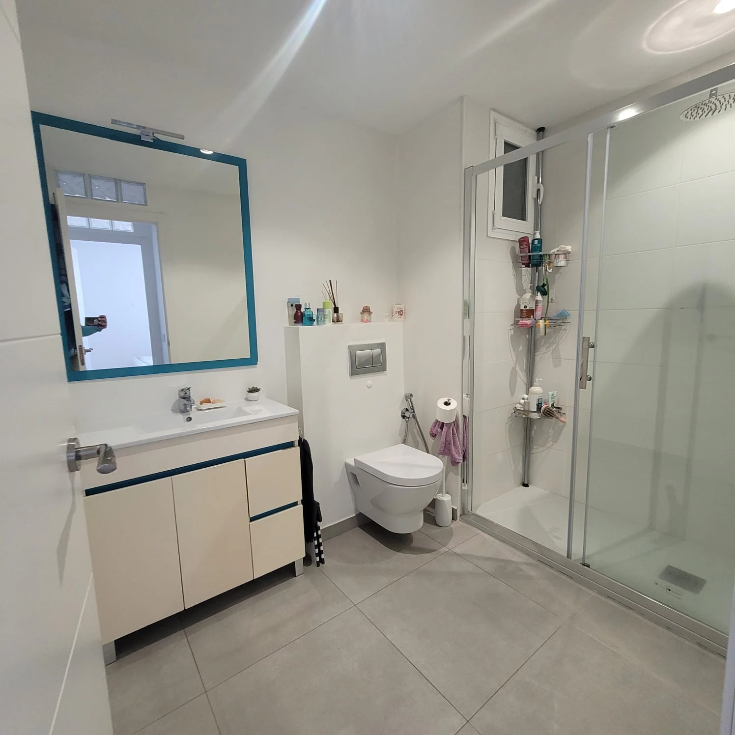 Renovated 2-Bedroom Apartment for Sale Near Arenal Beach, Jávea