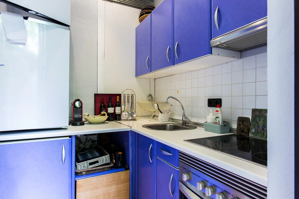 Two-storey town house with extensive interior patio, Dénia
