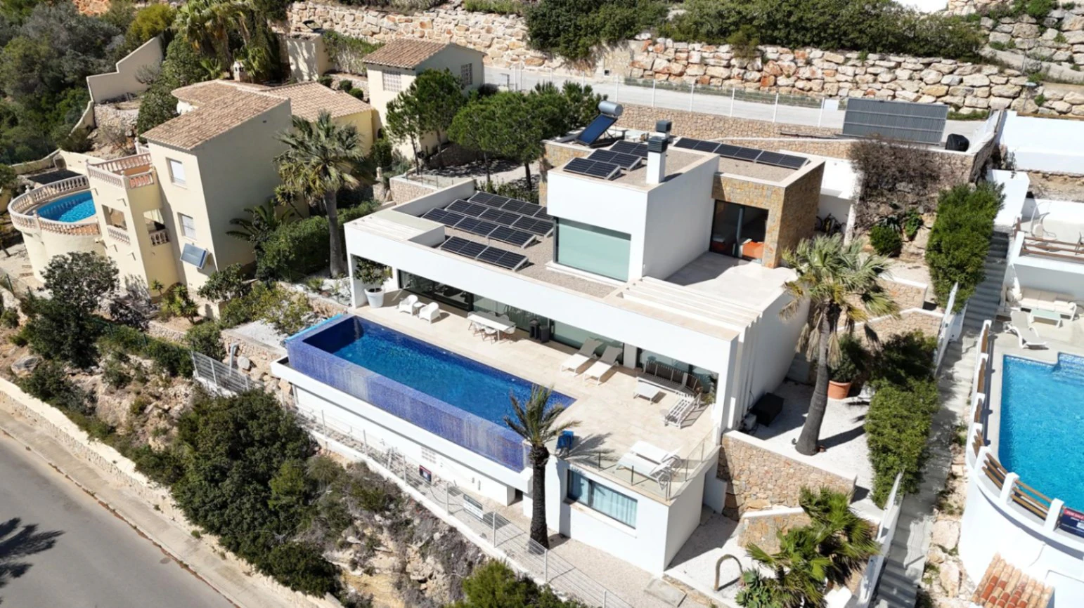 Cumbre del Sol modern villa with panoramic sea views