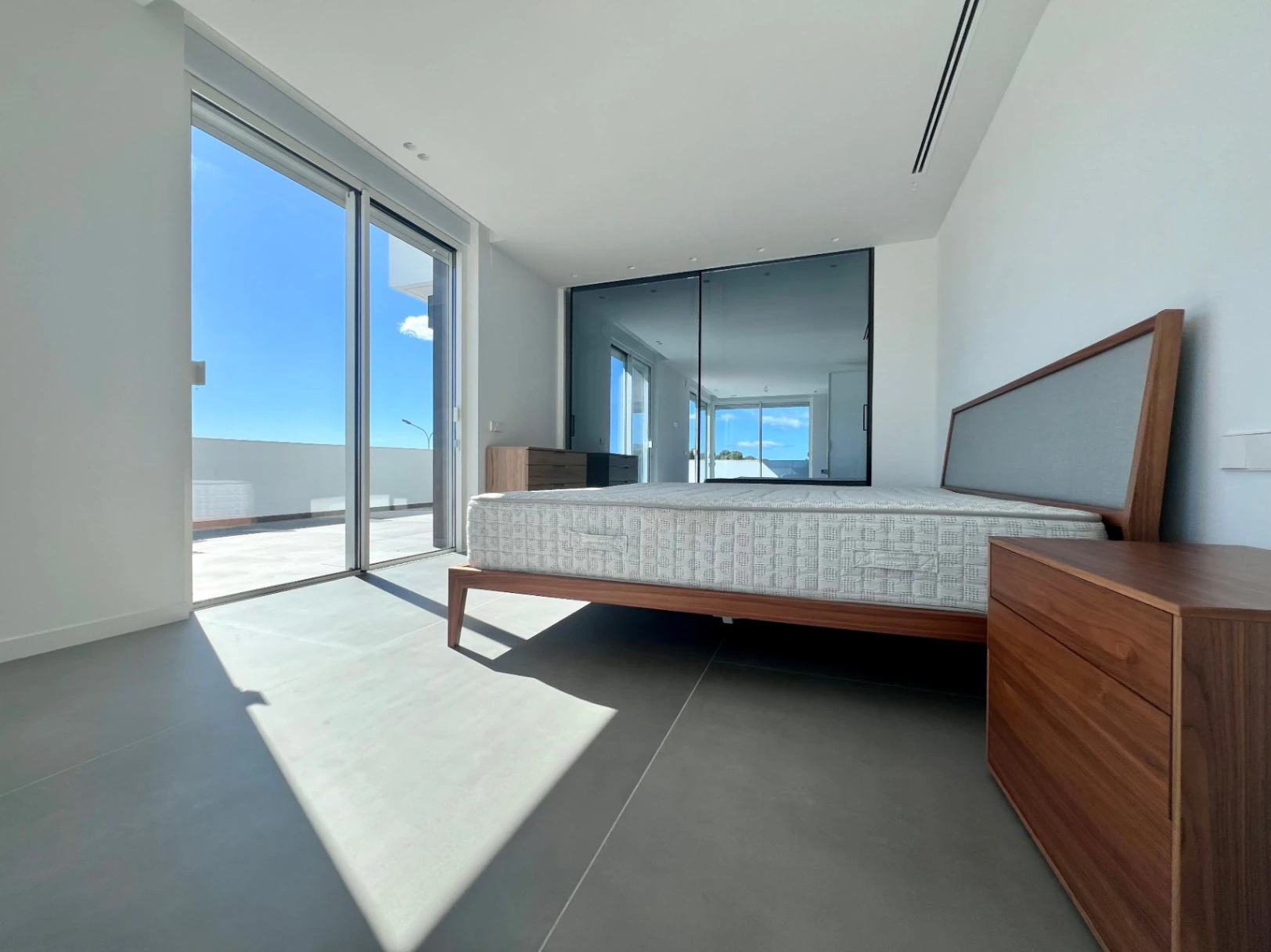 Impresionante Villa de Nueva Construcción en San Jaime