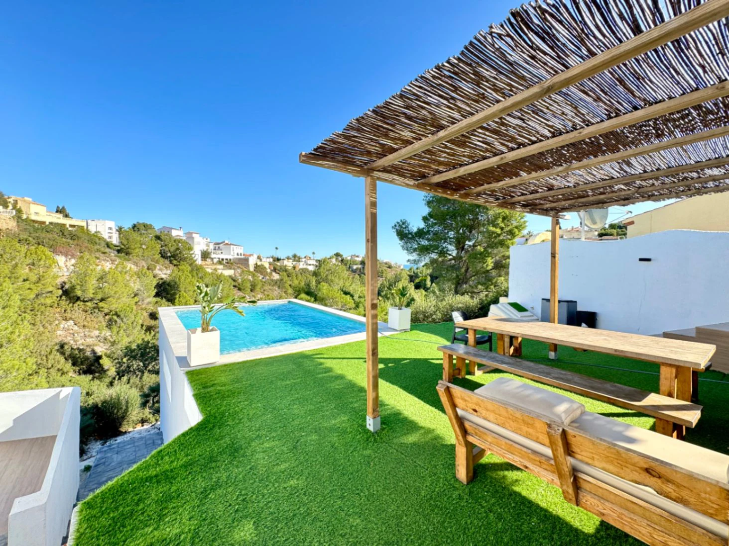 VILLA TE KOOP IN DENIA ZONA EL MONGO
