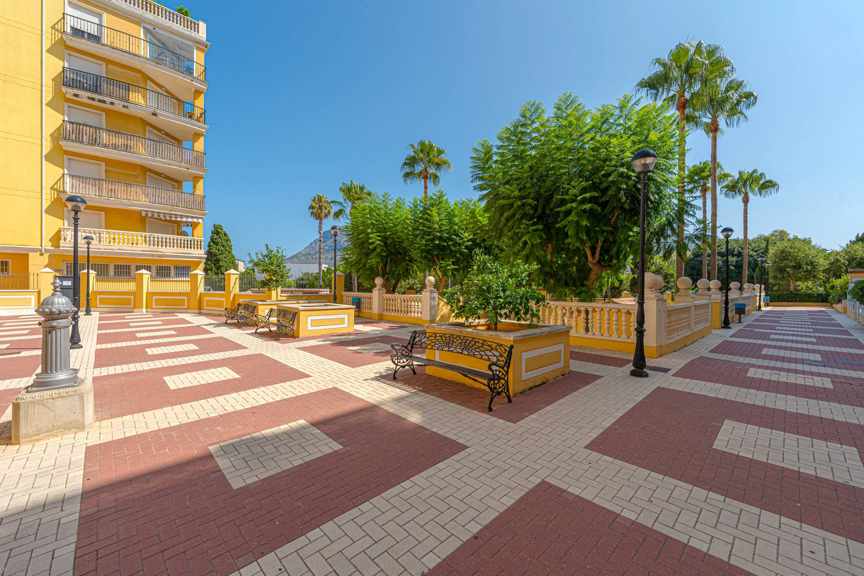 Penthouse for sale in Denia