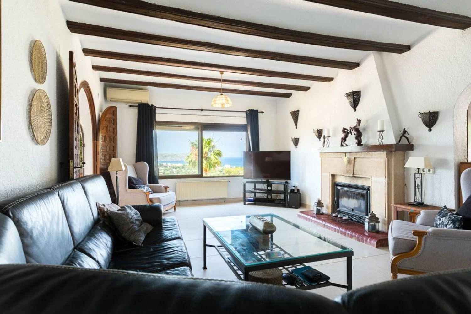 Vue imprenable sur la mer, avec appartement d’invités