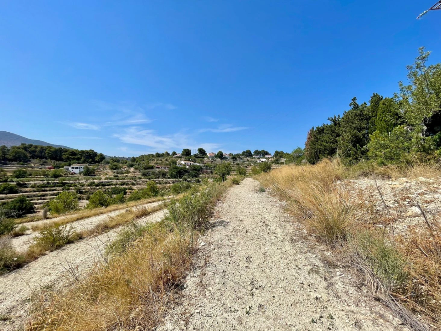PLOT WITH PROJECT AND LICENSE IN BENISSA