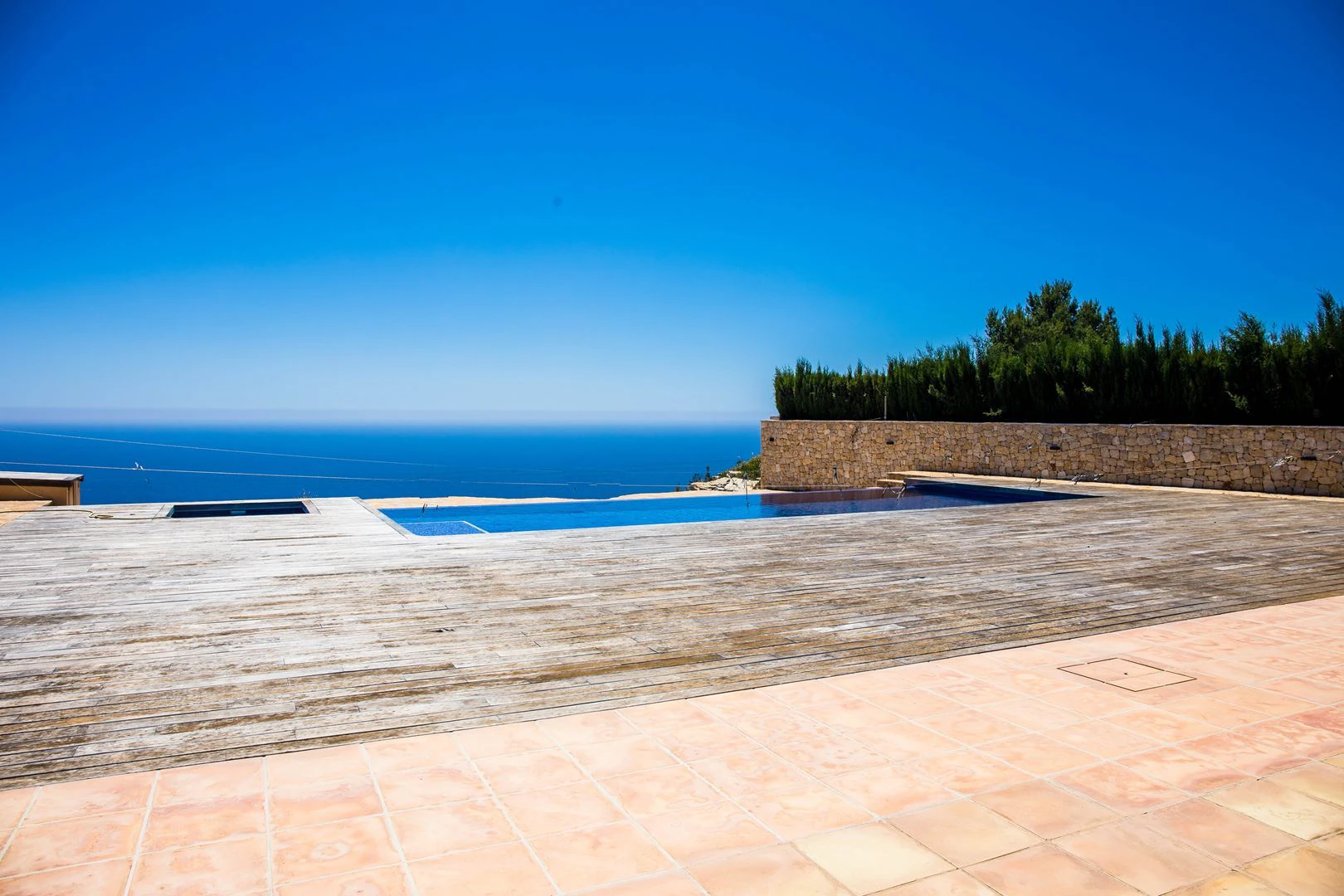 frontline villa