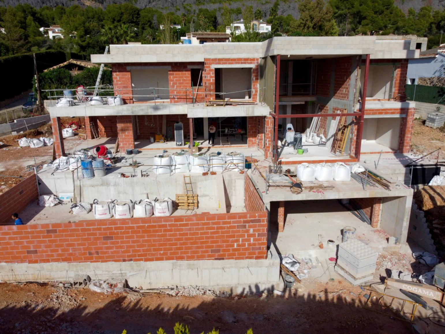 Villa moderna en construcción en la zona del Montgo de Javea