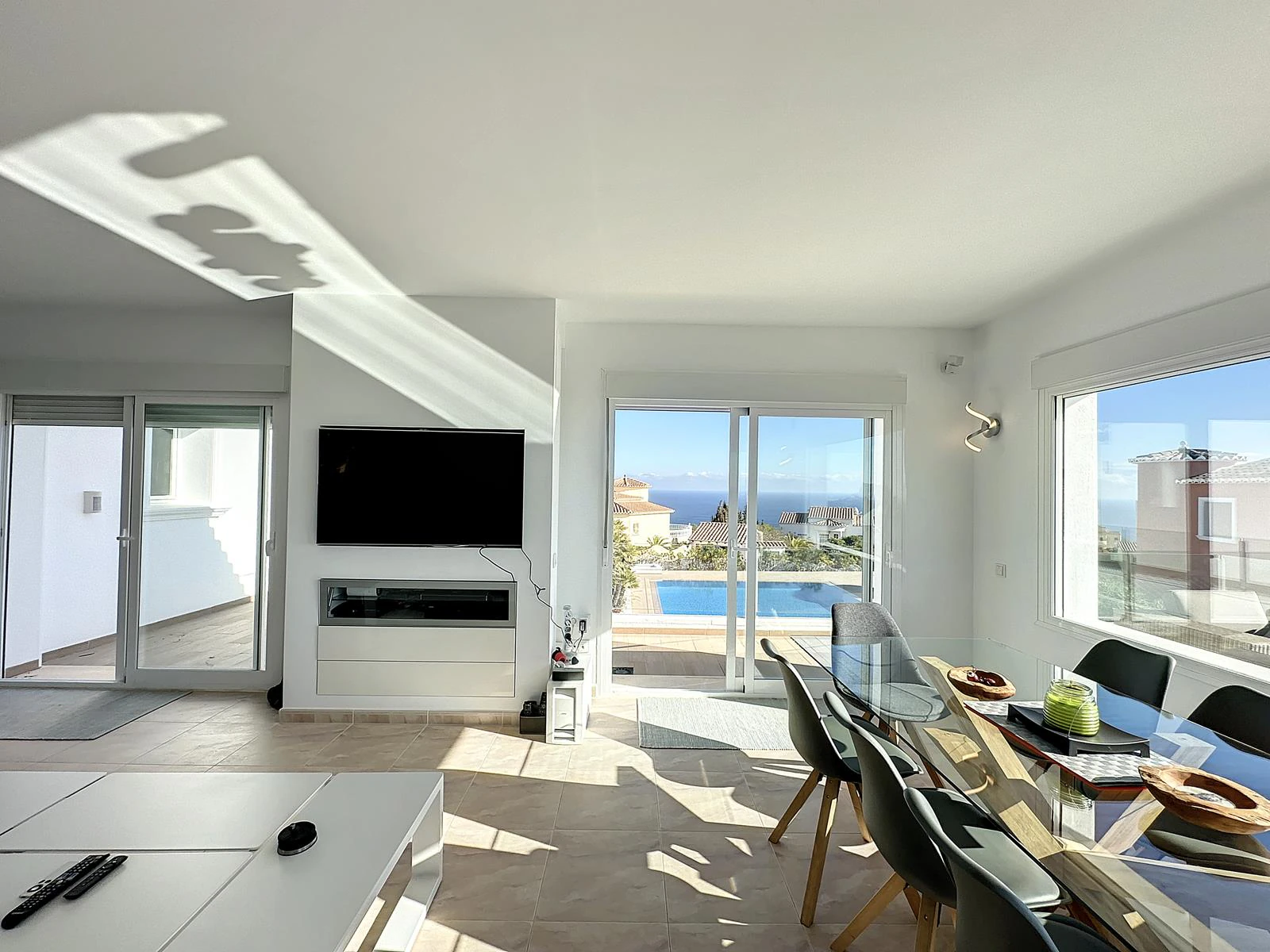 Cumbre del Sol Villa met uitzicht op zee in Magnolias