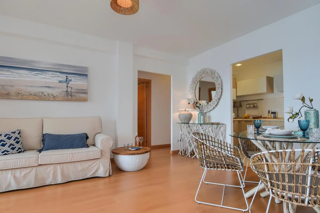 Seafront Penthouse for Sale in El Portet, Moraira – Panoramic Sea Views