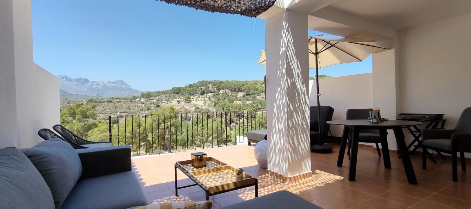 Semi-detached chalet for sale in Calpe