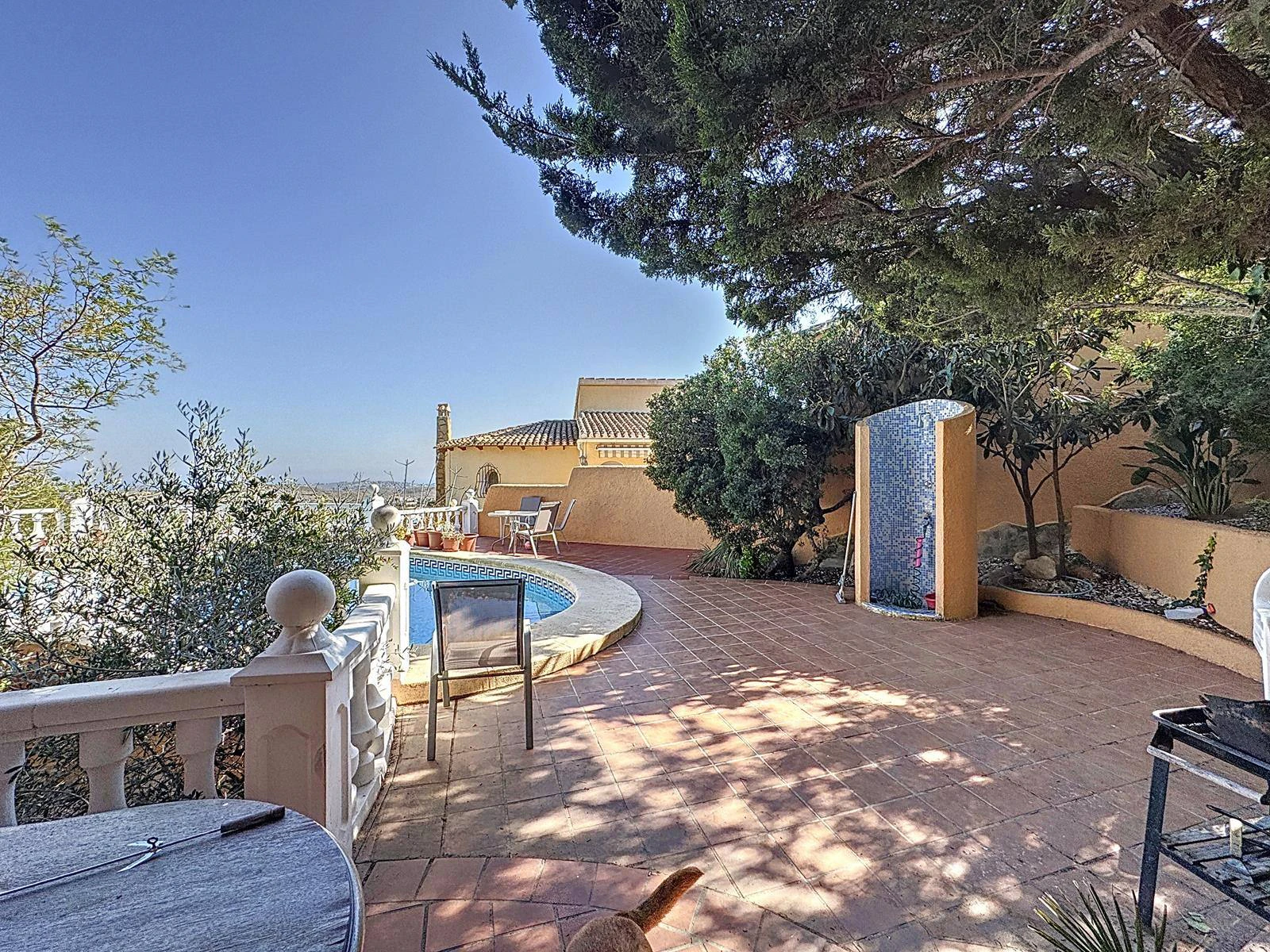 Cumbre del Sol villa with private pool and sea views