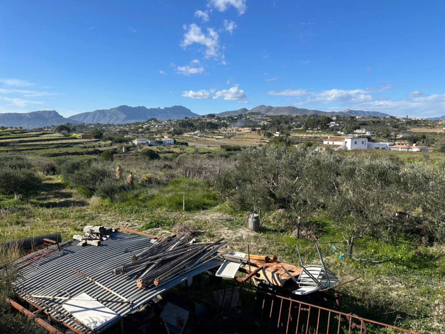 Rustiek perceel met prachtig uitzicht in Partida Berdica, Benissa