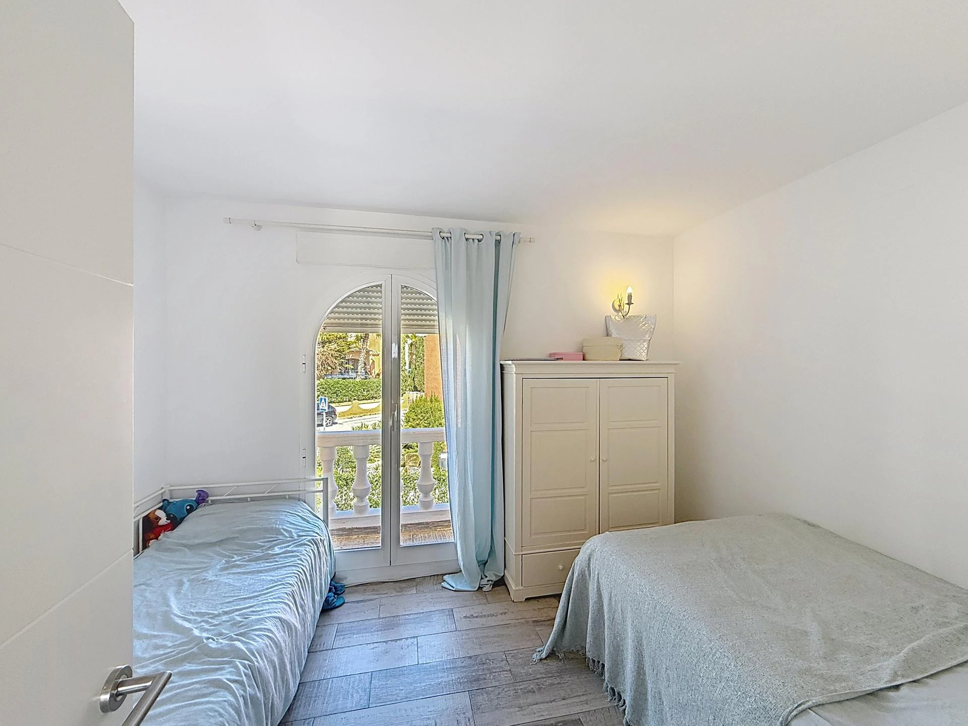 Cumbre del Sol gerenoveerd duplex appartement in Pueblo de la Paz