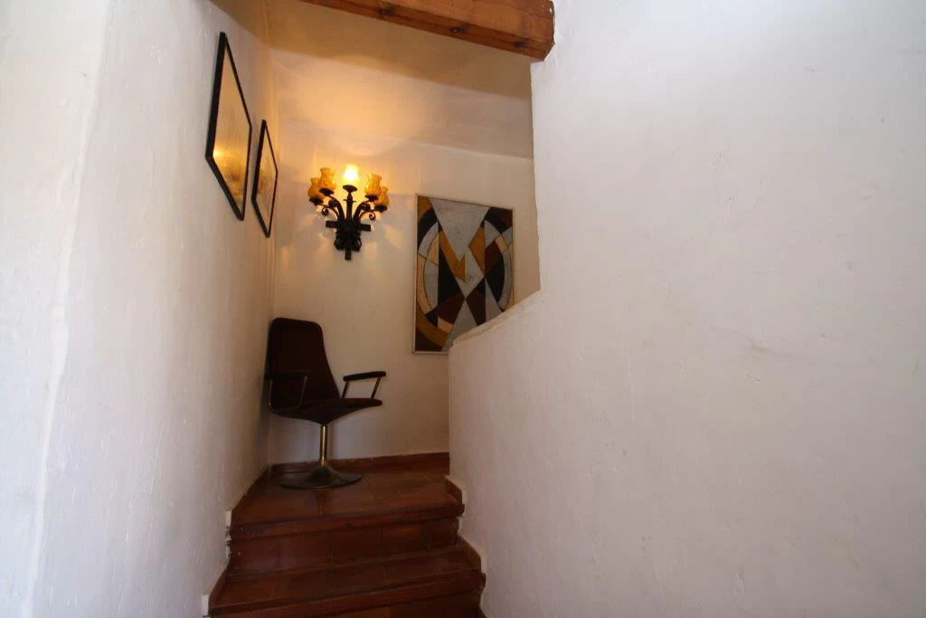 Double-Level 3 Bedroom House Pueblo Alcasar Pool Gardens & Facilities