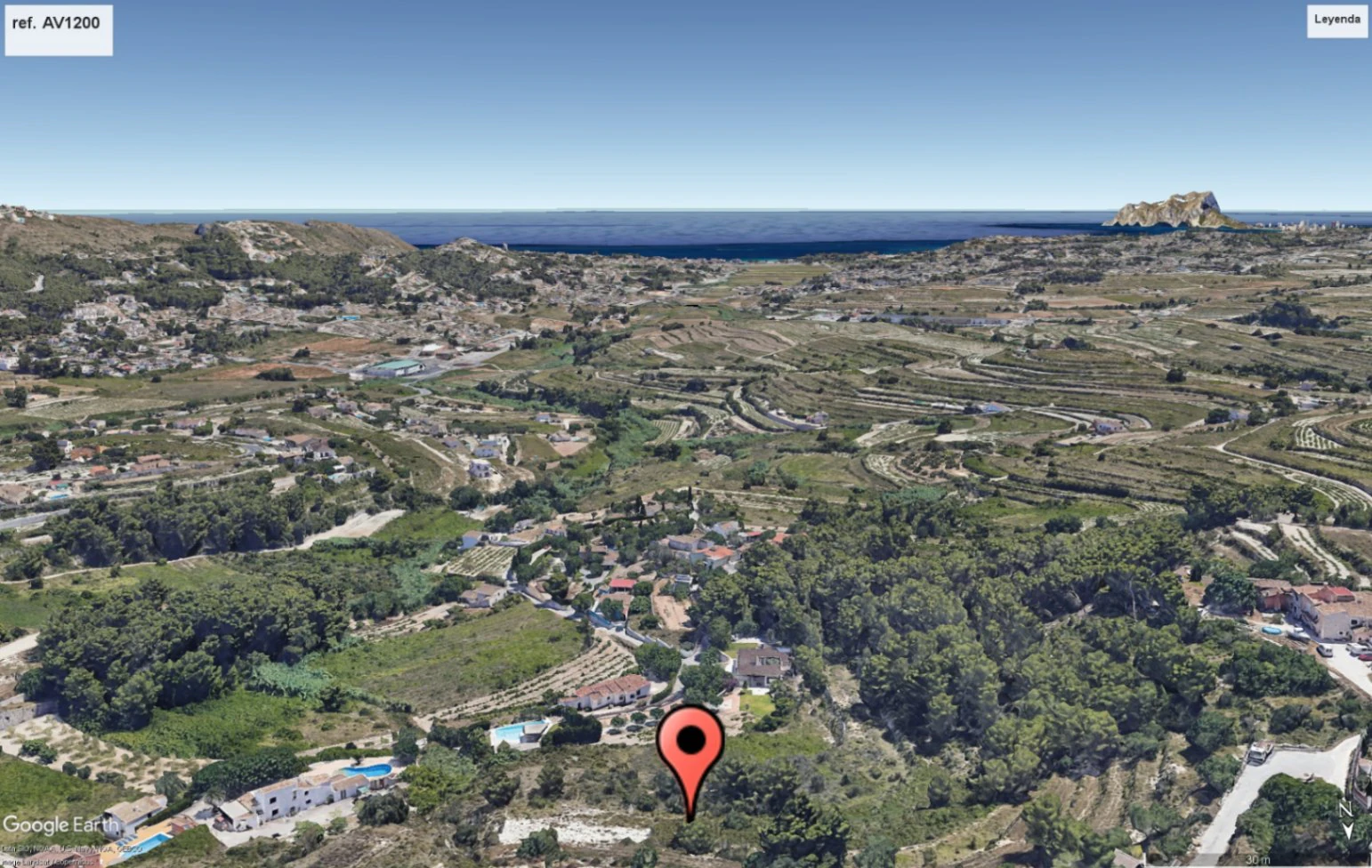 Terreno para construir en venta de 11,000 m2 con vistas al mar y cerca de Moraira