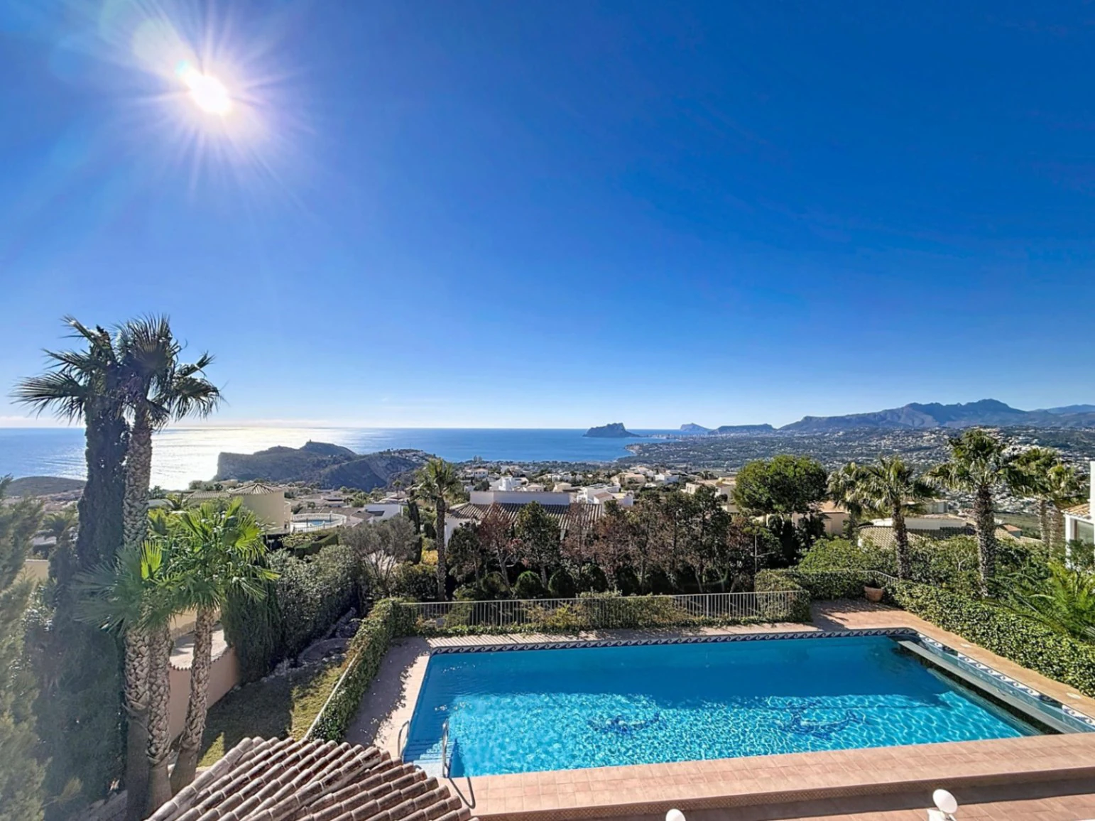Cumbre del Sol Villa auf Doppelgrundstück mit Panoramablick in Kalmias