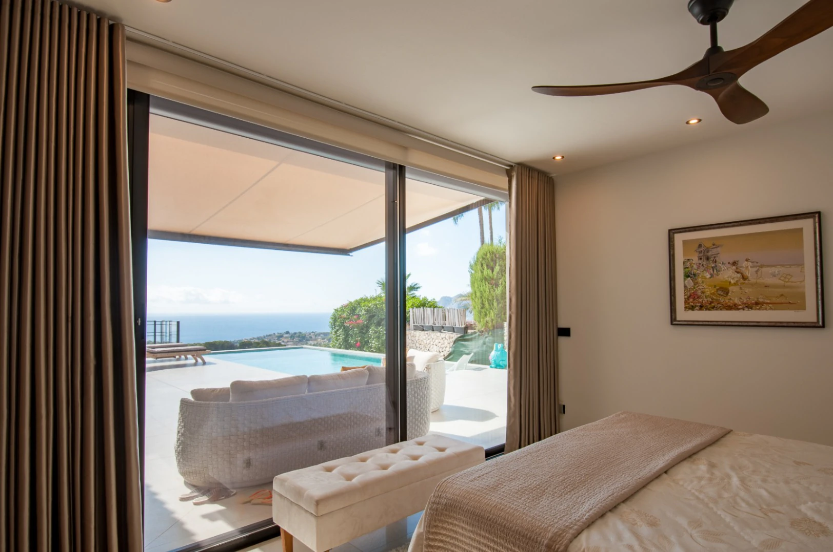 Luxury, Villa, Comfort and Spectacular Views in Benissa.