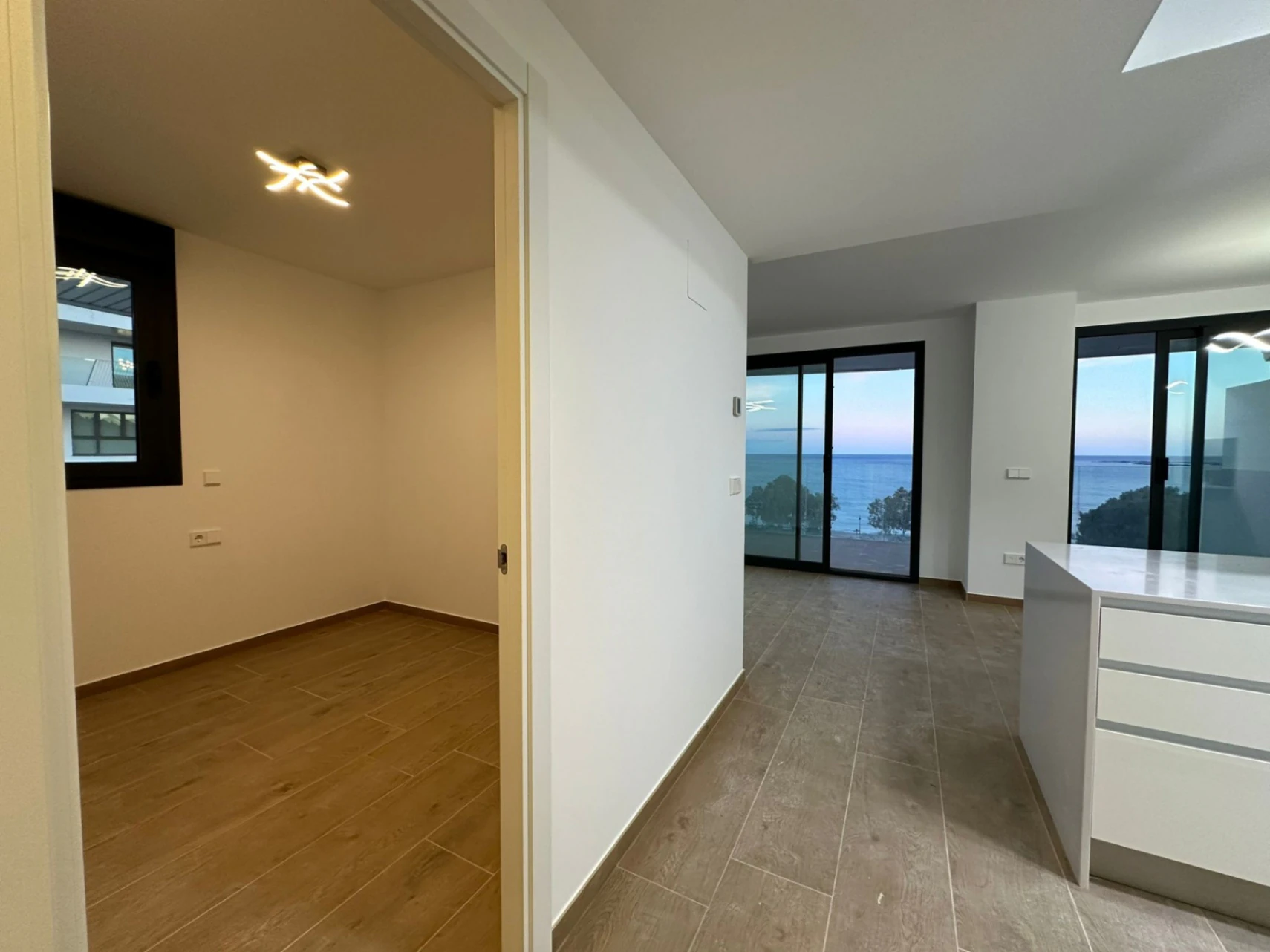 Seafront Apartment for Sale in Villajoyosa