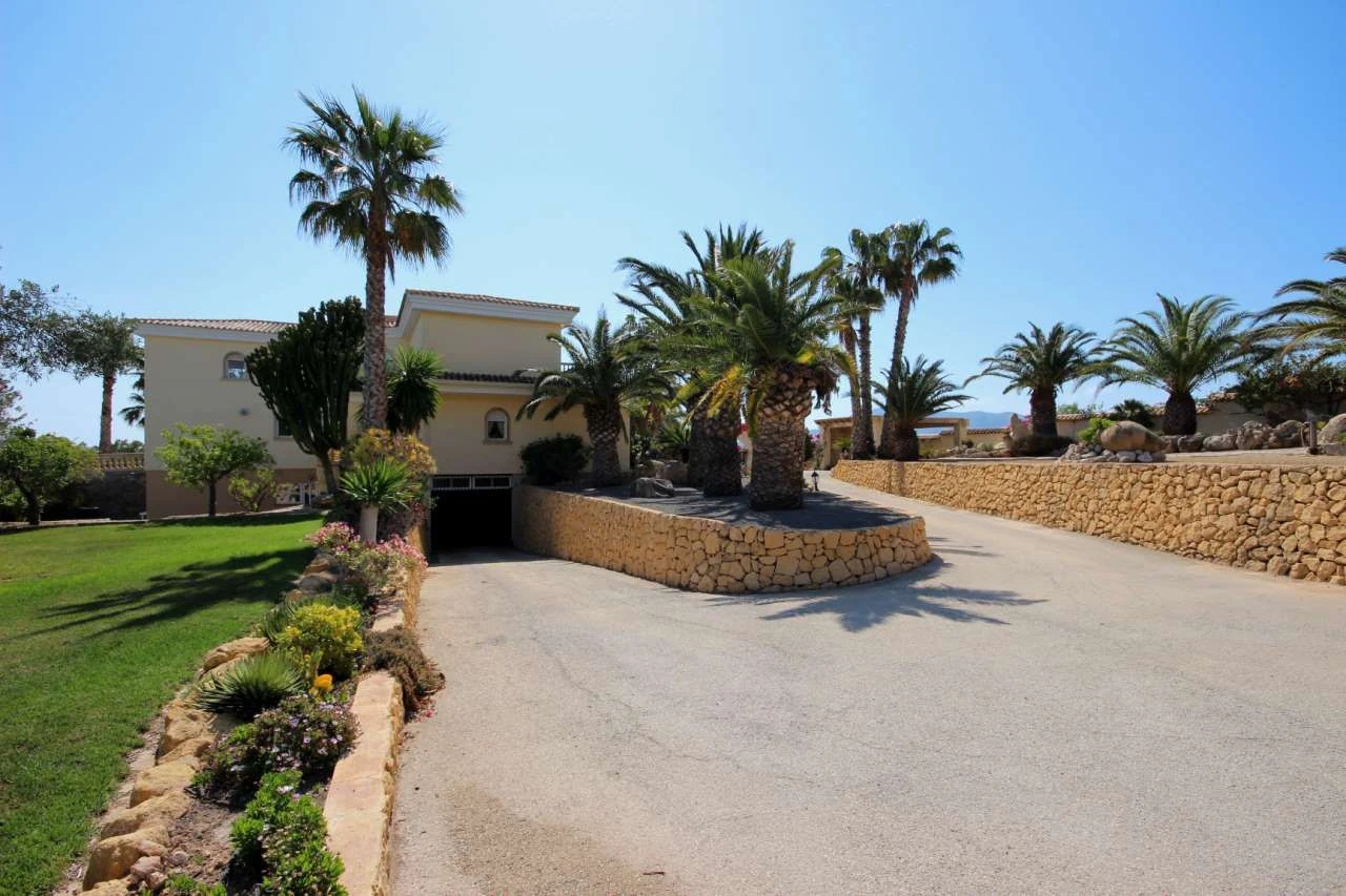 Villa zum verkauf in Alfaz Del Pi