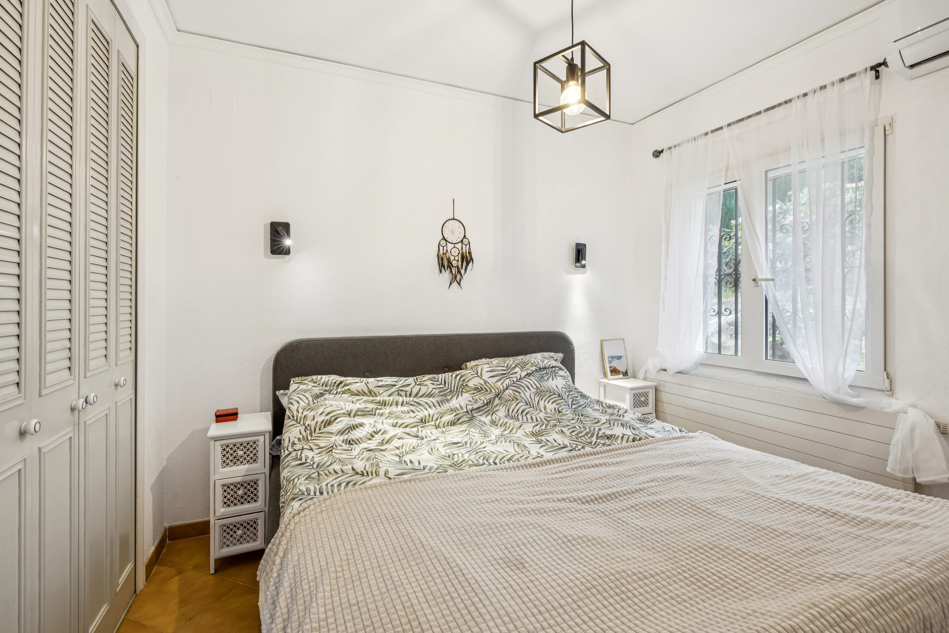 Villa for sale in Dénia