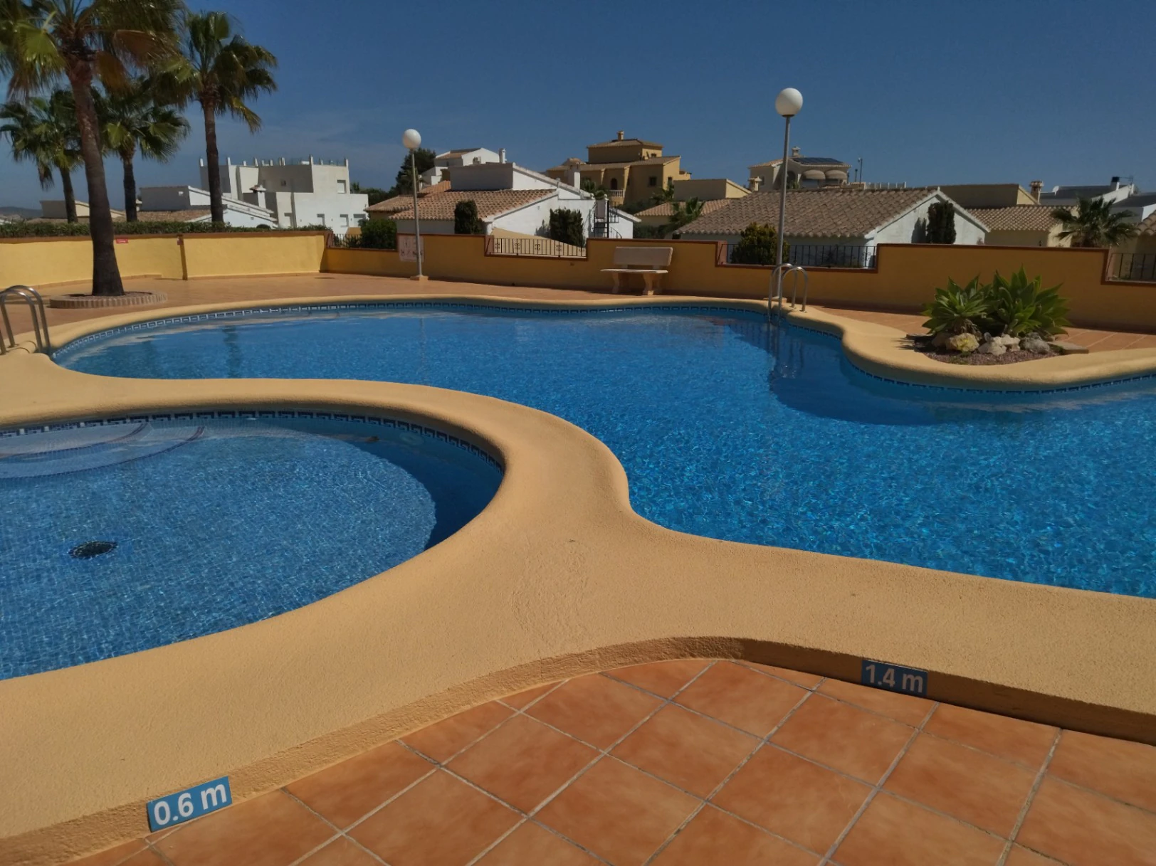 Cumbre del Sol Villa met uitzicht op zee en gemeenschappelijk zwembad