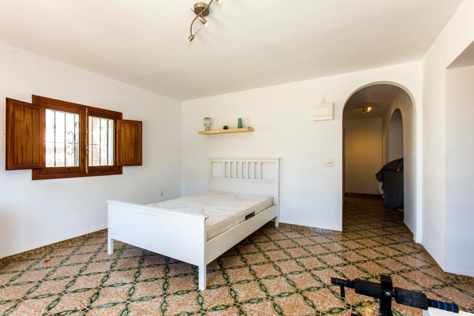 Villa with great potential for sale in Calpe
