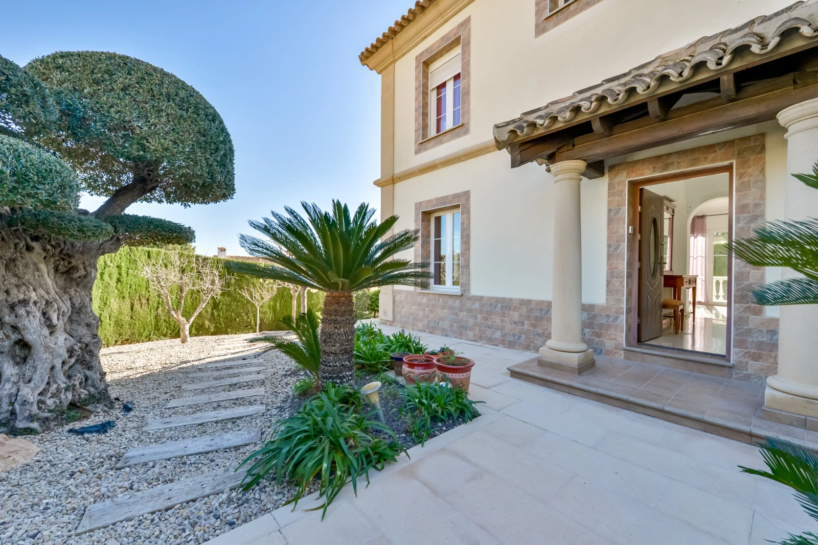 Luxury Villa for Sale in Finestrat