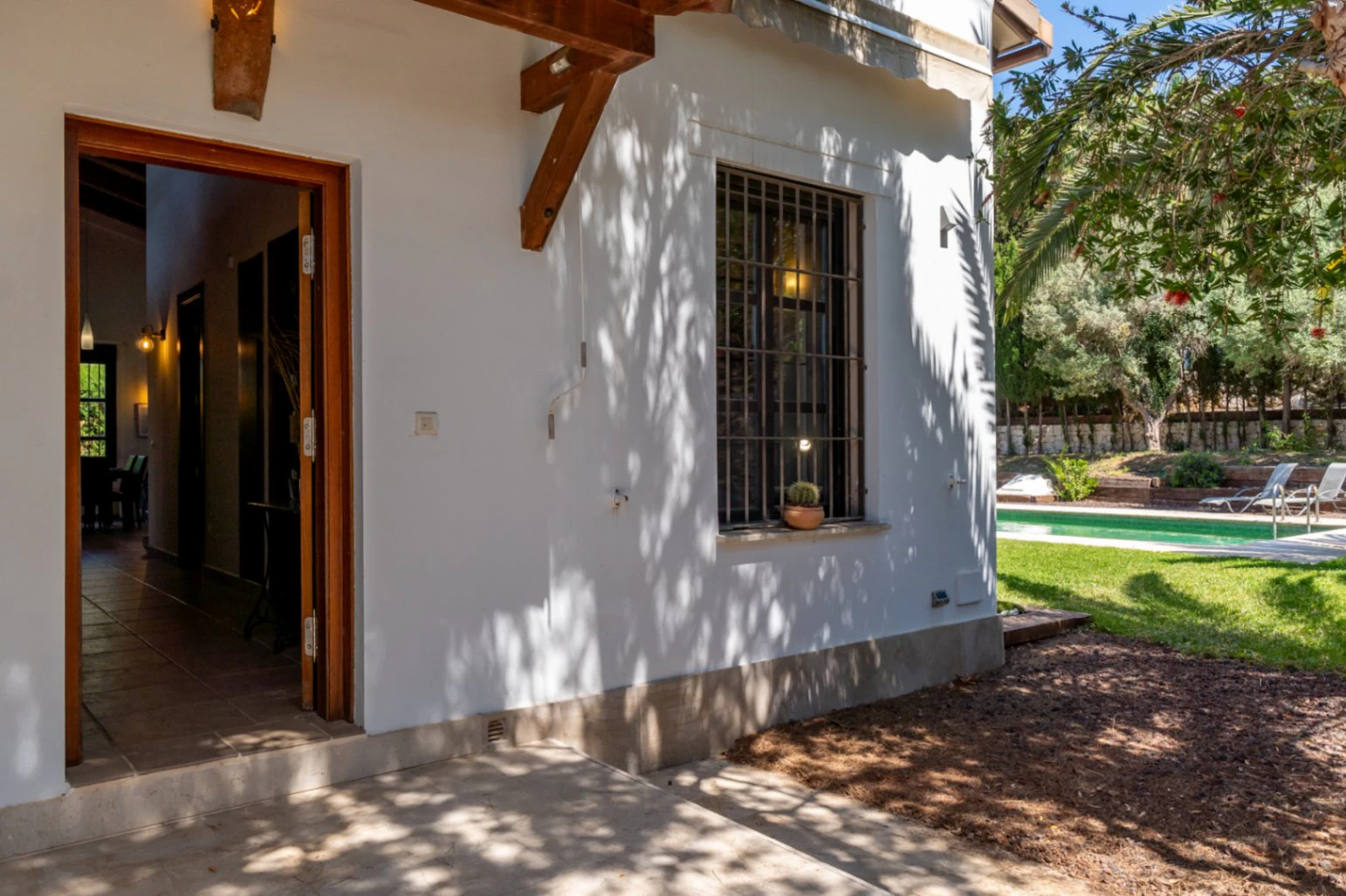 Villa impressionnante à vendre à Jávea, avec piscine intérieure et extérieure
