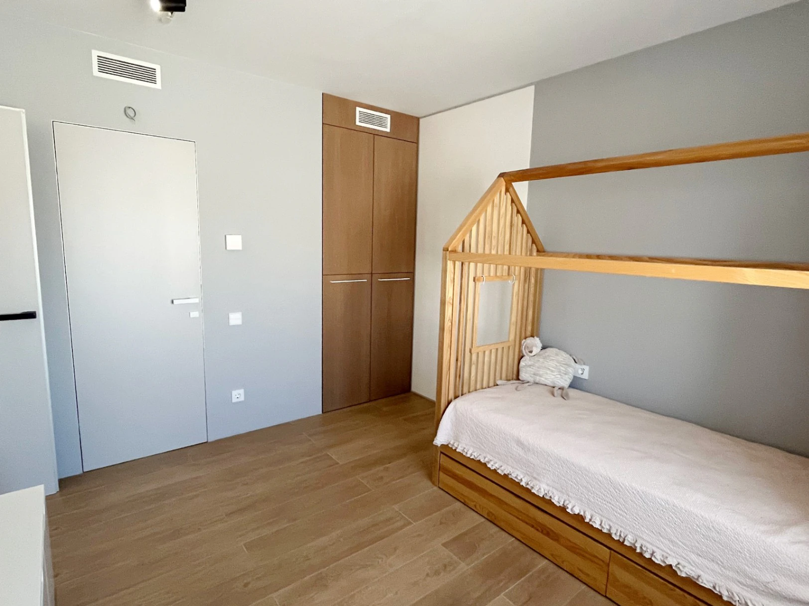 Elegantes Chalet ultramodernas de alta calidad en Els Poblets.