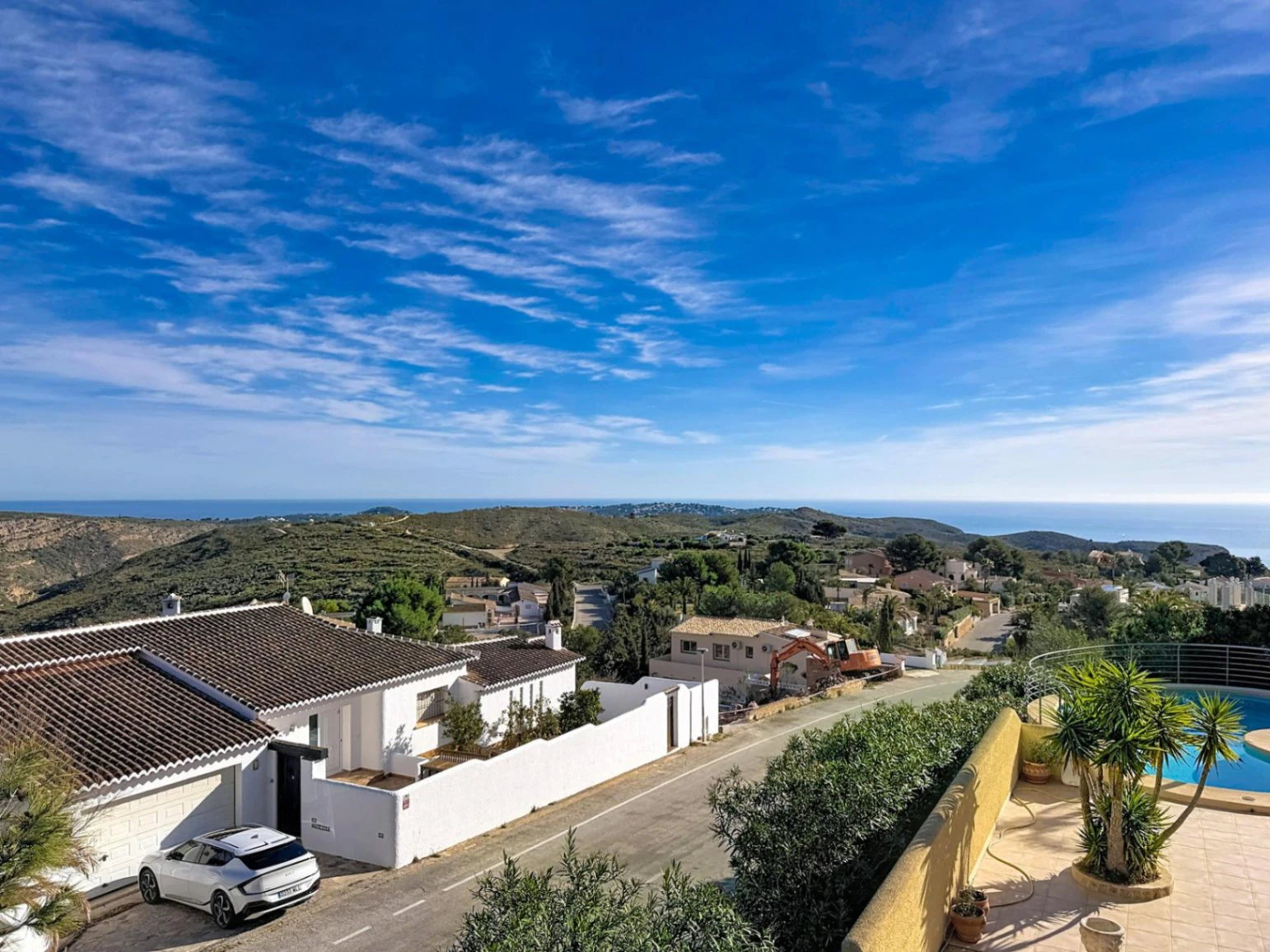 Cumbre del Sol villa with private pool and sea views