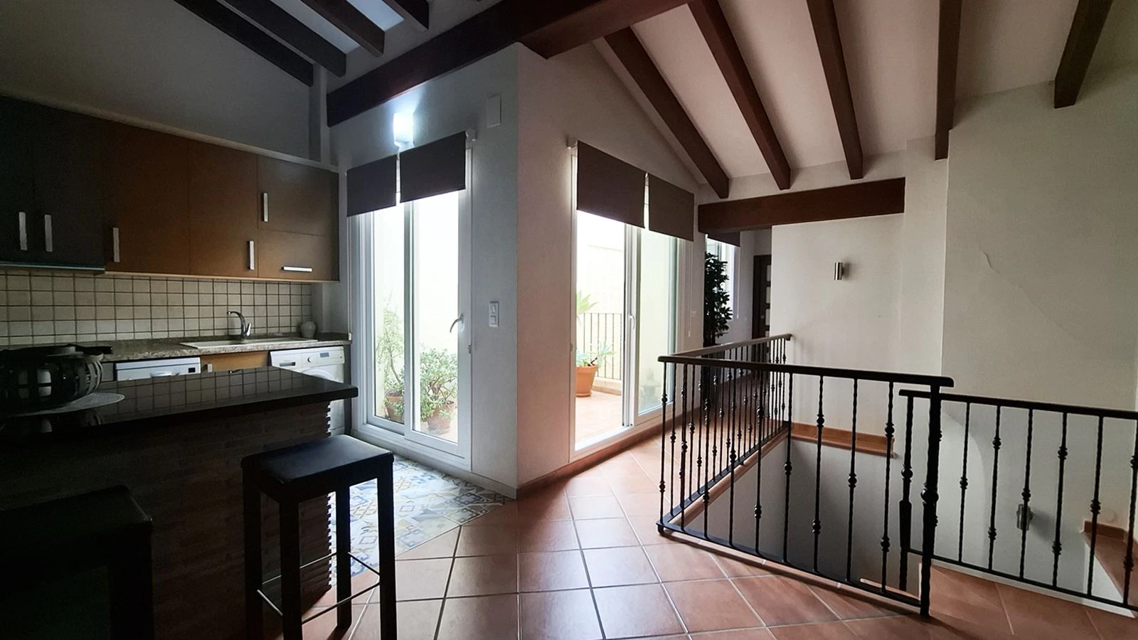 Spacious duplex home in the center of Denia