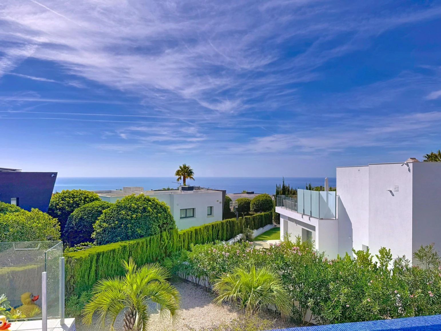 Cumbre del Sol Moderne villa met uitzicht op zee