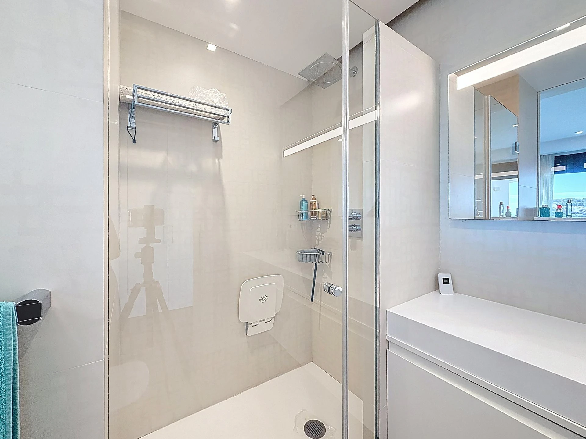 Cumbre del Sol luxe modern penthouse met uitzicht op de kliffen en de zee