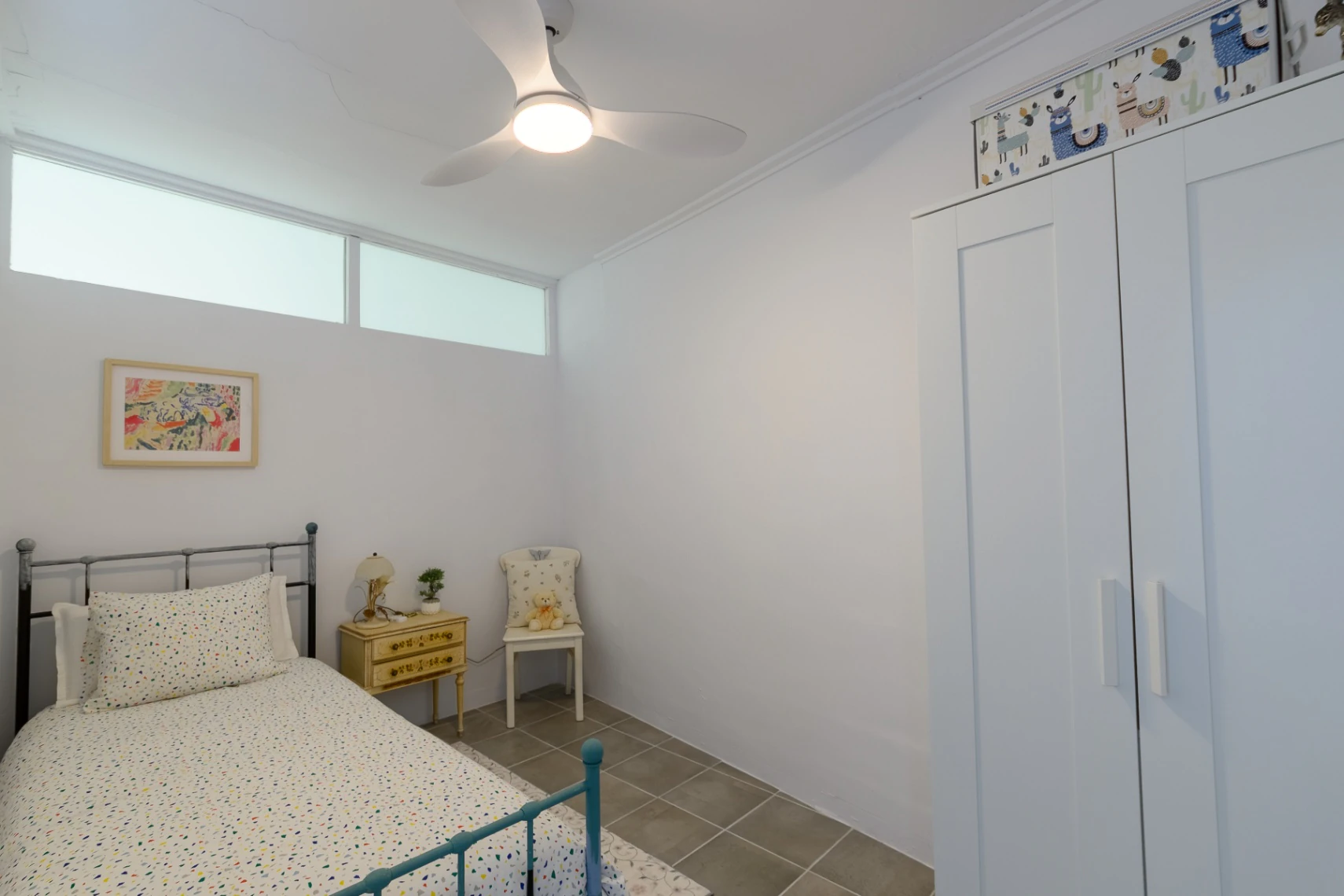 Spectacular reformed townhouse for sale in Teulada