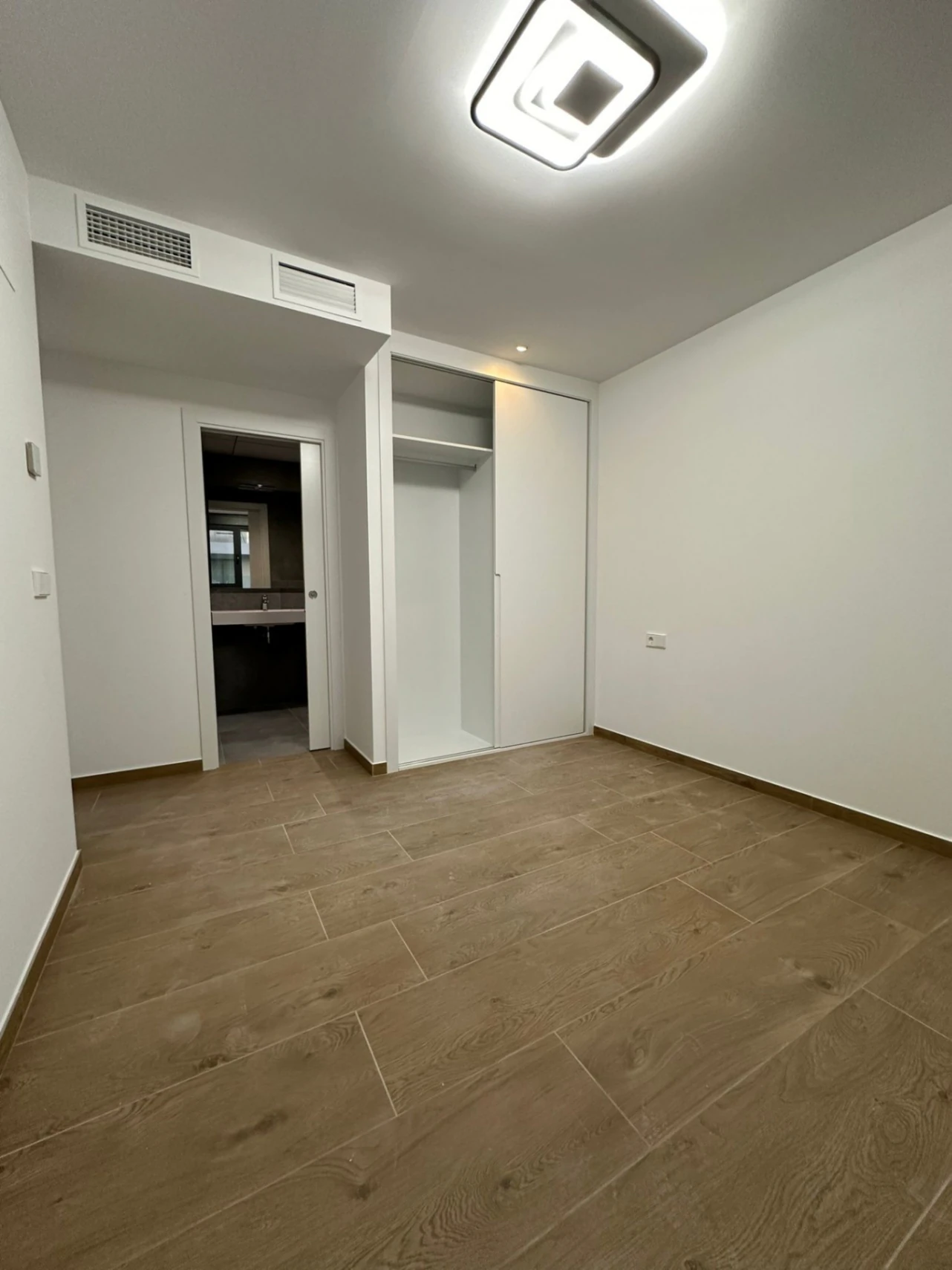 Seafront Apartment for Sale in Villajoyosa