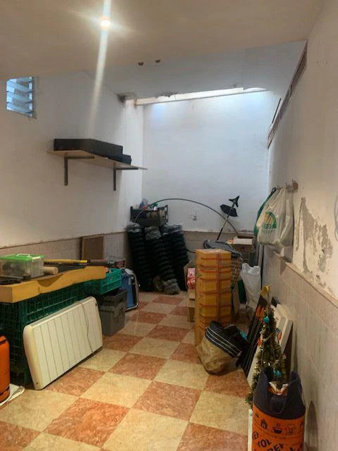 For Sale. Commercial premises in Ondara