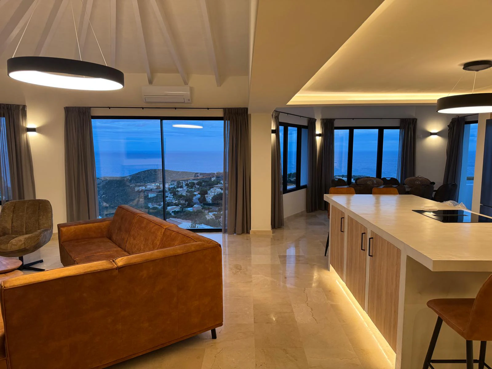 Renovated Villa with Panoramic Sea Views – Dalias, Cumbre del Sol
