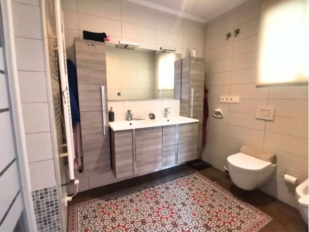 Villa zum verkauf in Albir