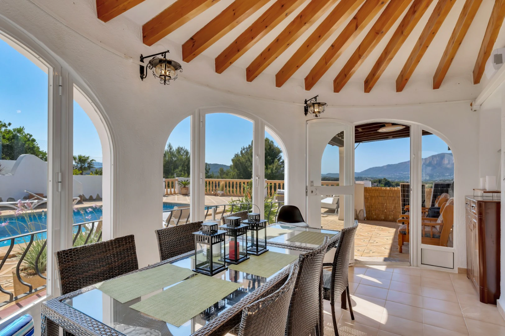 Villa with stunning panoramic views, in Jávea