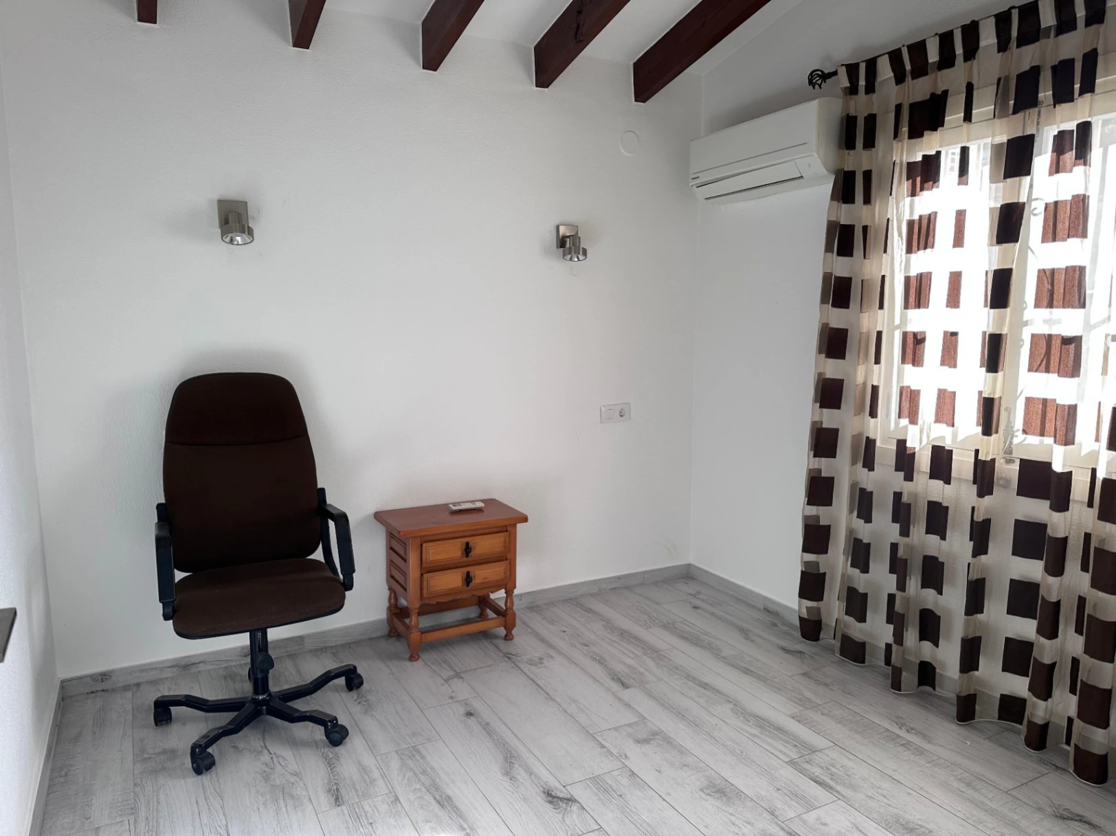 Villa de una sola planta con vistas al mar en venta en Moraira